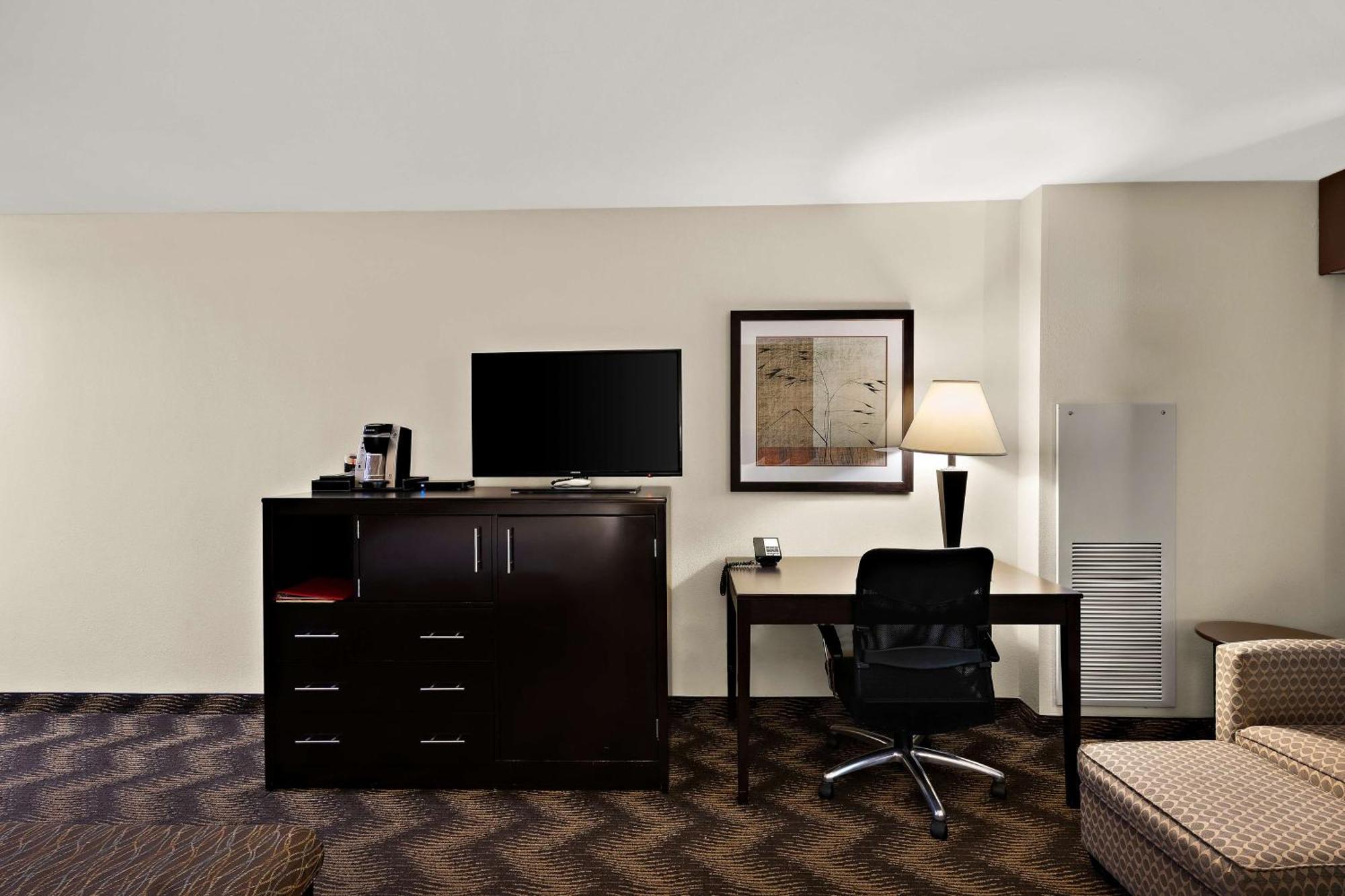 Best Western Plus Gold Country Inn Winnemucca Exterior photo