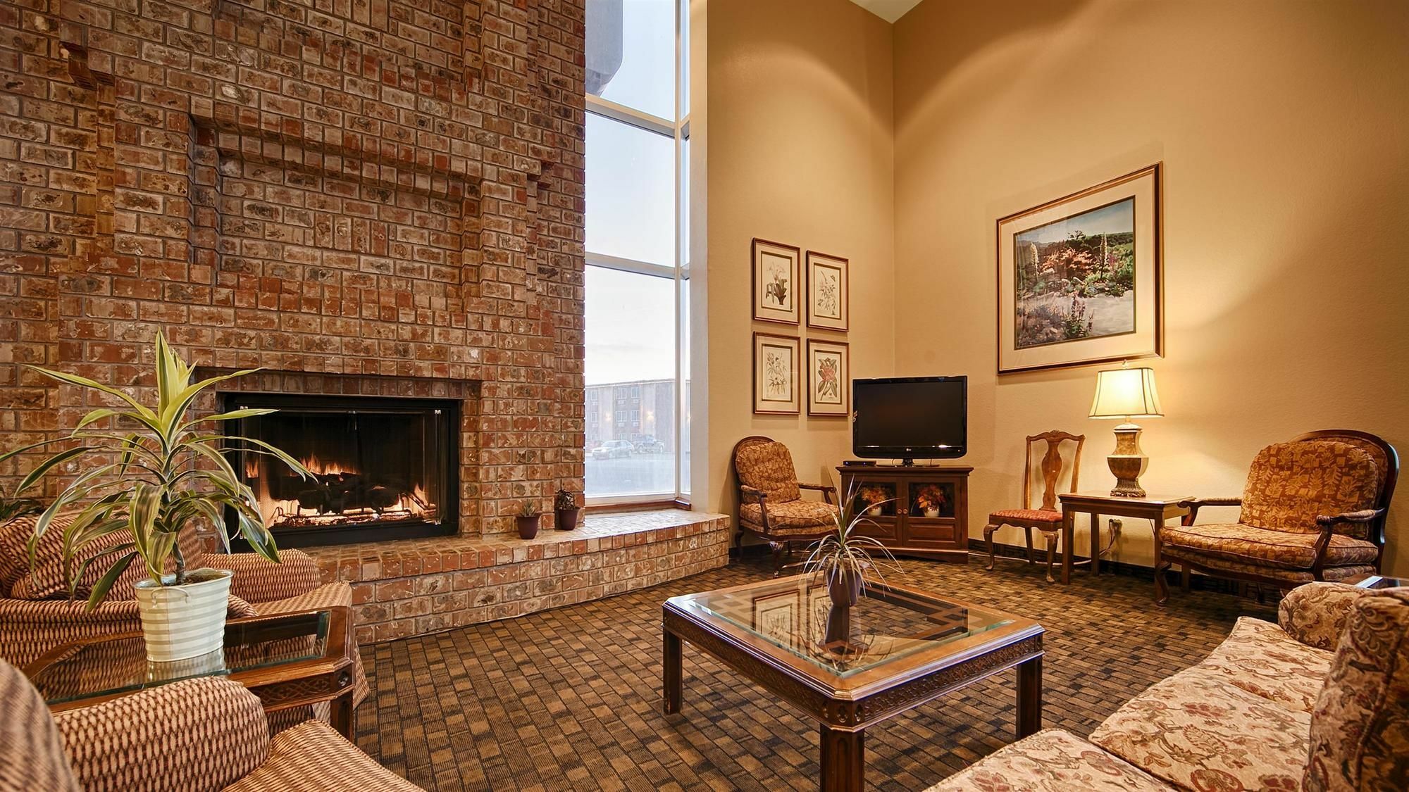 Best Western Plus Gold Country Inn Winnemucca Exterior photo